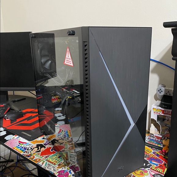 -IBUYPOWER  GAMING COMPUTER COMPLETE